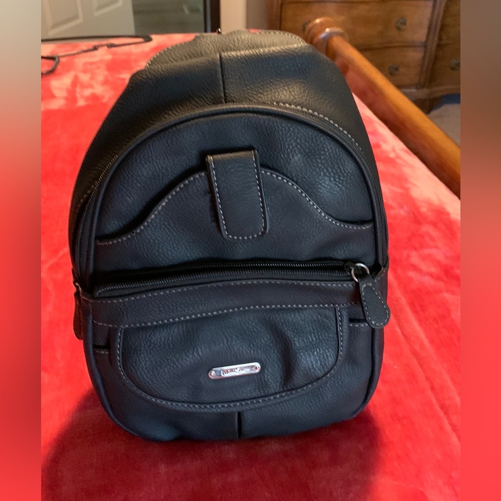 Multi Sac Black Sling Medium size Backpack